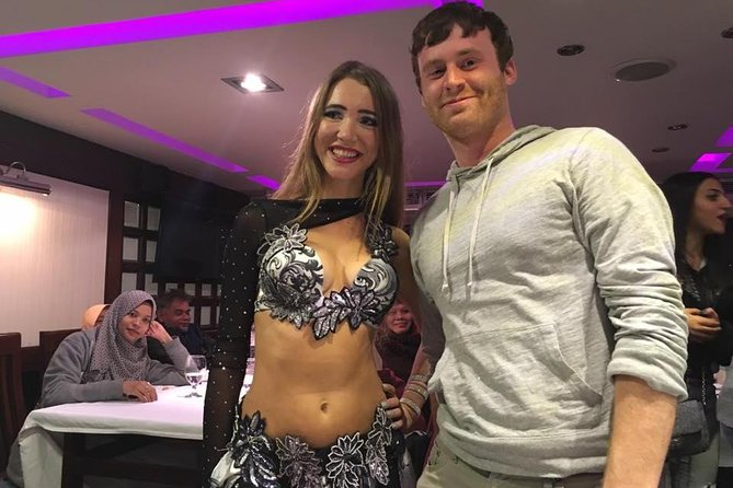 night-tour Nile dinner cruise with open buffet and belly dancer - Who will enjoy this evening most