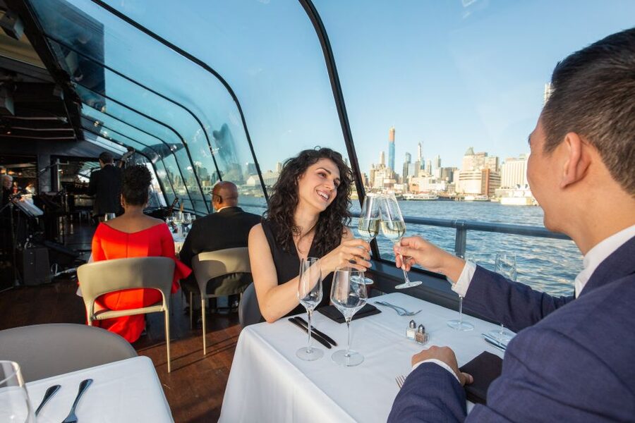 NYC: Christmas Eve Gourmet Brunch or Dinner Harbor Cruise - What the $158 price really covers