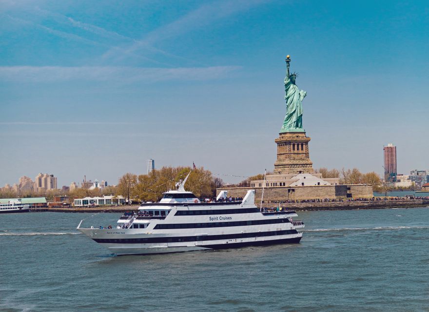NYC: City Cruises Brunch, Lunch, or Dinner Buffet Cruise - Brunch, lunch, or dinner: choosing the right sailing