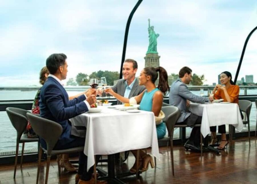 NYC: City Cruises Luxury Brunch, Lunch or Dinner Cruise - What this New York dining cruise is really like