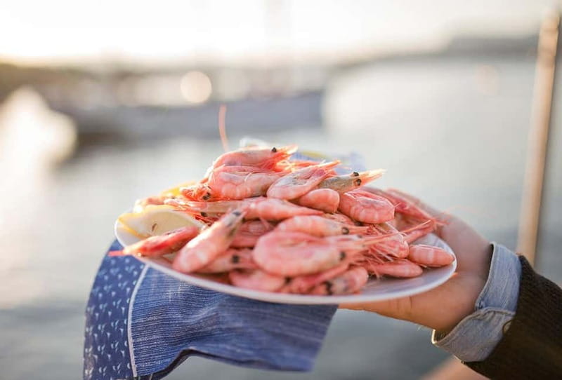 Oslo: Fjord Dinner Cruise on Sailing Ship w/ Seafood Buffet - What the 100-year-old sailing ship adds