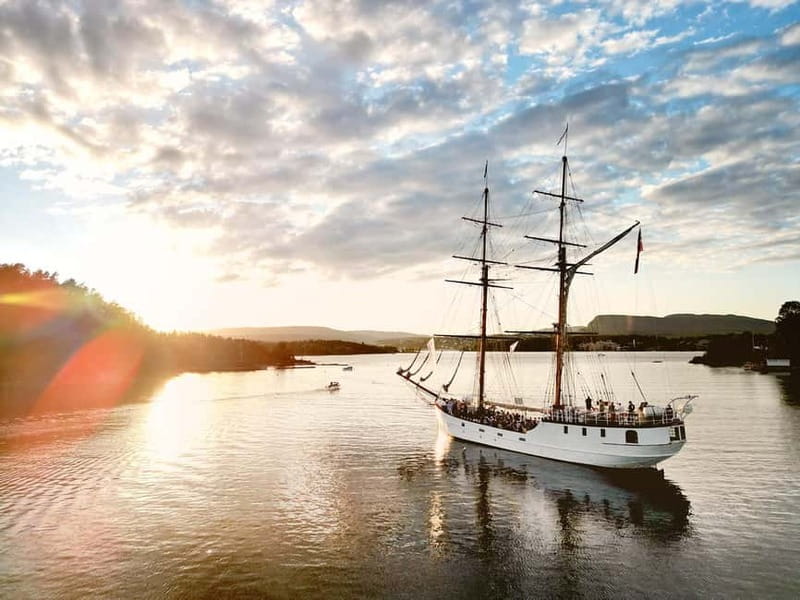 Oslo: Fjord Dinner Cruise on Sailing Ship w/ Seafood Buffet - Following Oslo’s shoreline from the water