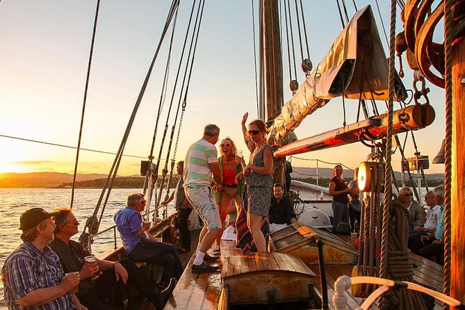 Oslofjord Dinner Cruise on a sailing ship - The fjord-style seafood buffet