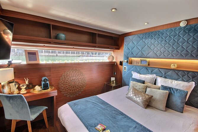 Overnight Stay onboard Paris Seine River Dinner with Cruise - Boarding at Port de la Rapée at 6 pm