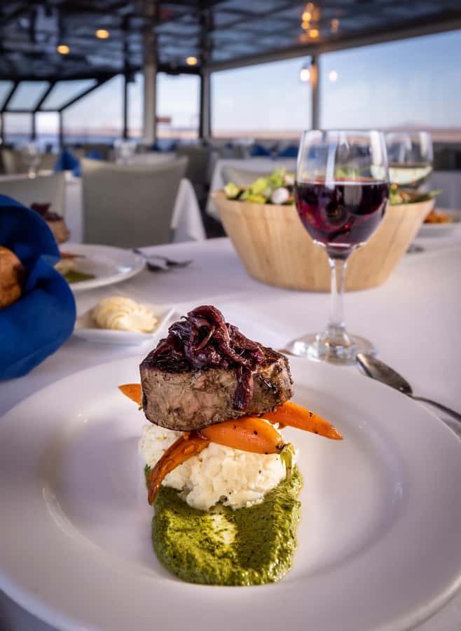 Page: Wahweap Bay Canyon Princess Yacht Dinner Cruise - The best time for photographs