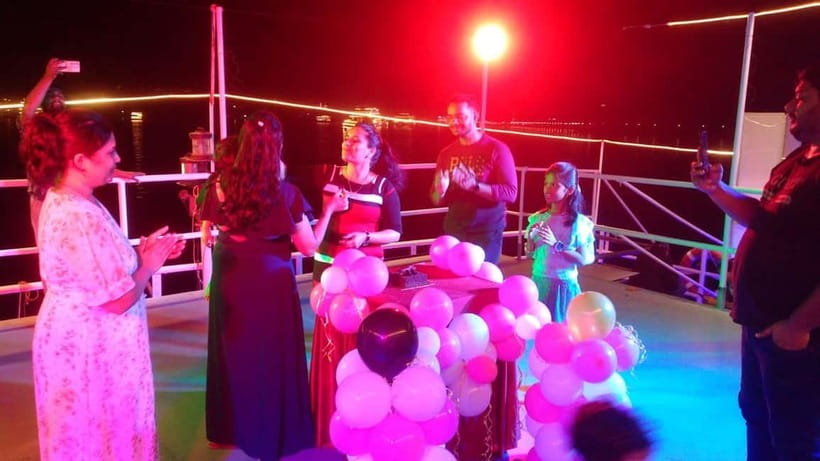 Panaji: Dinner Cruise in Goa with Hotel Transfer and 2 Beers - Key points to know before booking