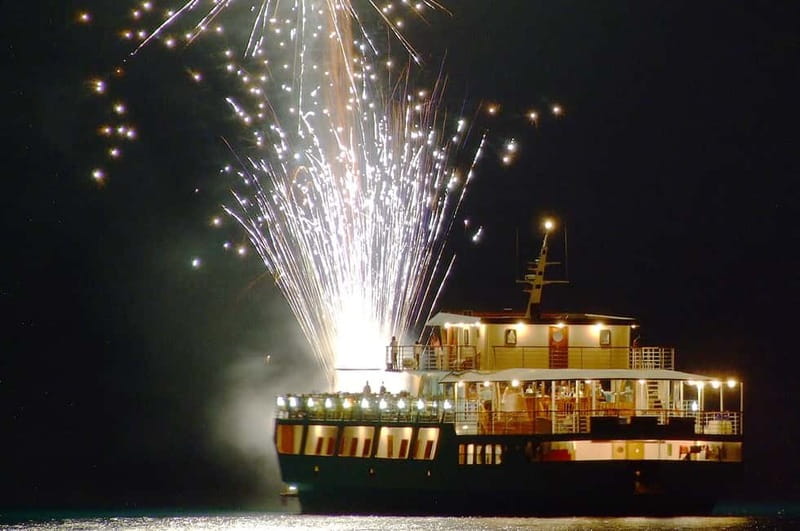 Paphos: Wave Dancer Fireworks, Buffet Dinner & Show Cruise - A four-hour night on the Mediterranean