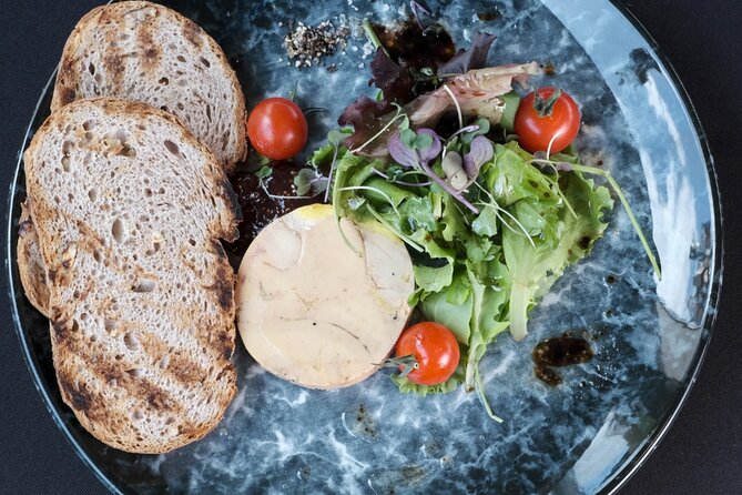 Paris Bastille Day Seine River Dinner Cruise with Fireworks - What the $417 price really buys you