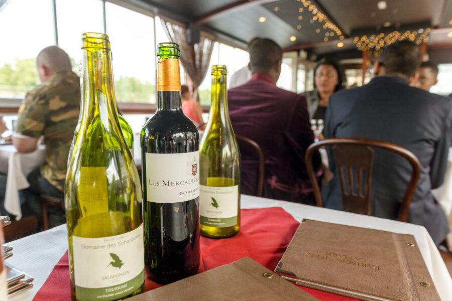 Paris: Early Evening Dinner Cruise on the River Seine - Drinks, cheese, photos, and the final bill