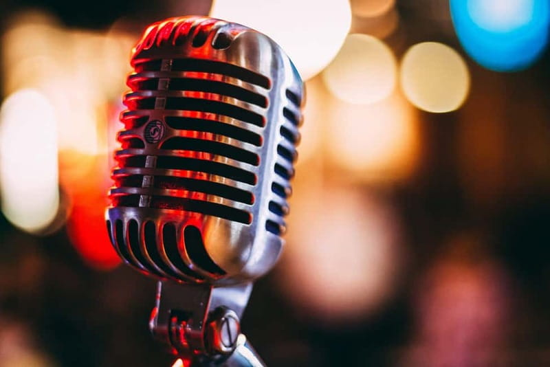 Paris: Gourmet 3-Course Dinner Cruise with French Wine - When the music takes over
