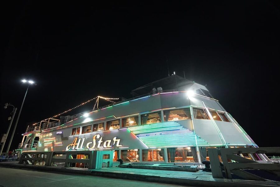 Pattaya: All Star Dinner Cruise, Cabaret Show & Beer Buffet - What the All Star Cruise is really selling