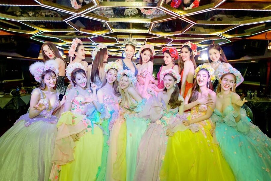 Pattaya: All Star Dinner Cruise, Cabaret Show & Beer Buffet - How the price compares with the experience
