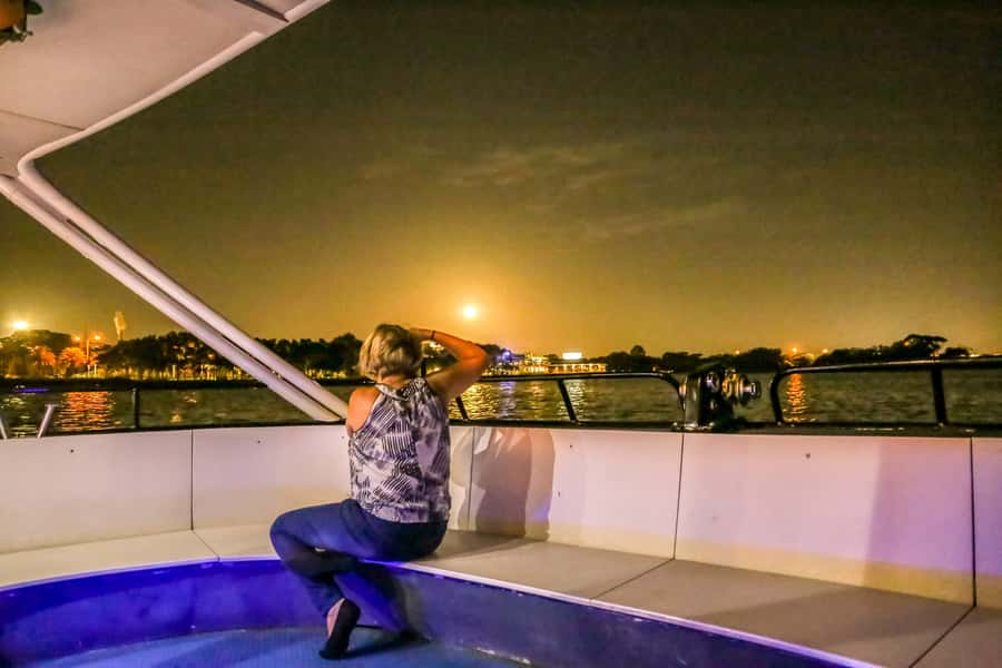 Perth: Swan River Dinner Cruise - The final call: book it for the whole evening