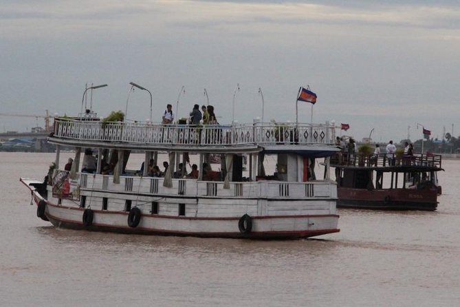 Phnom Penh Dinner Cruise - Practical booking advice