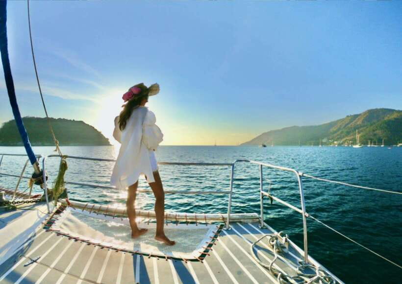 Phuket: Coral Island Catamaran Cruise with Sunset Dinner - Dinner with Promthep Cape in view