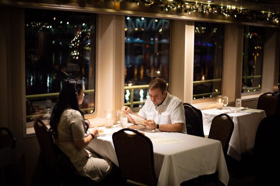 Portland: Dinner Cruise on the Willamette River - Is the $129 fare good value?