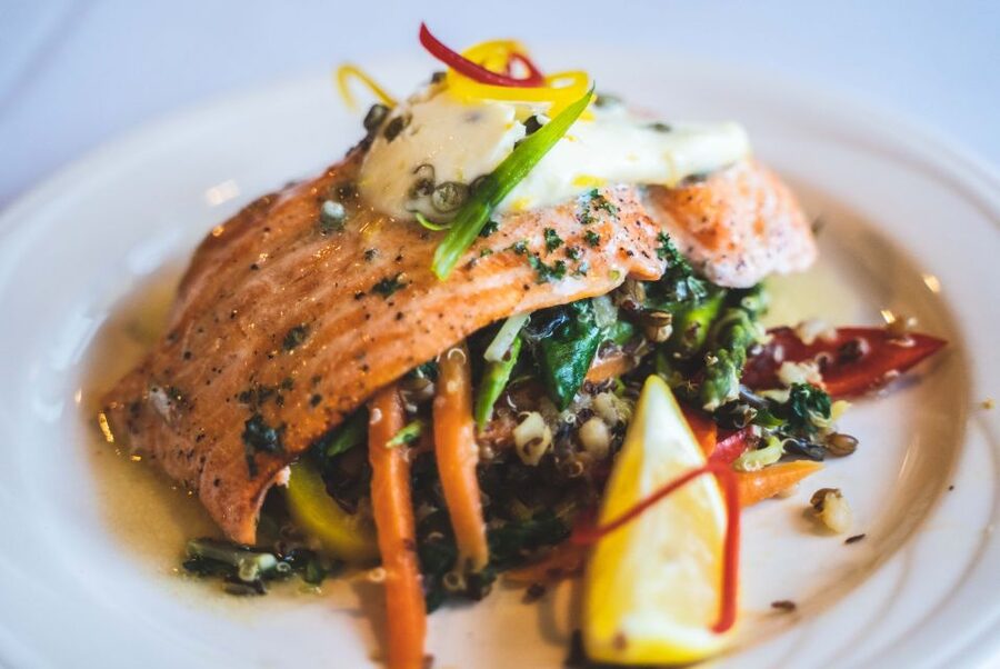 Portland: Dinner Cruise on the Willamette River - Who will enjoy this Portland dinner cruise?