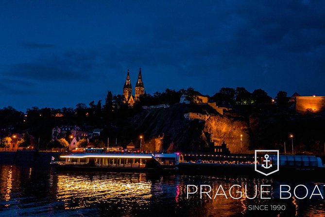 Prague Boats 3-hours Crystal Dinner Cruise - Is $97.35 a fair price?