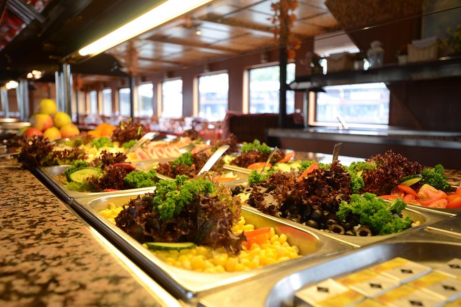 Prague Night Tour and River Vltava Dinner Cruise - A three-hour view of Prague by night