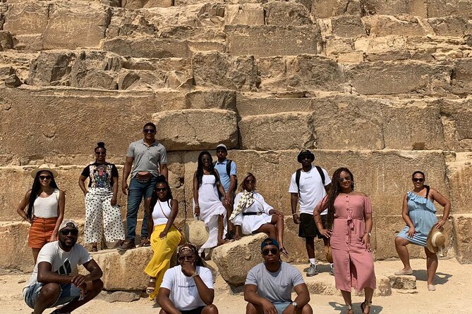 Private Day Tour to Giza and Cairo with Felucca and Dinner Cruise - From the Great Pyramid to the Sphinx in two hours