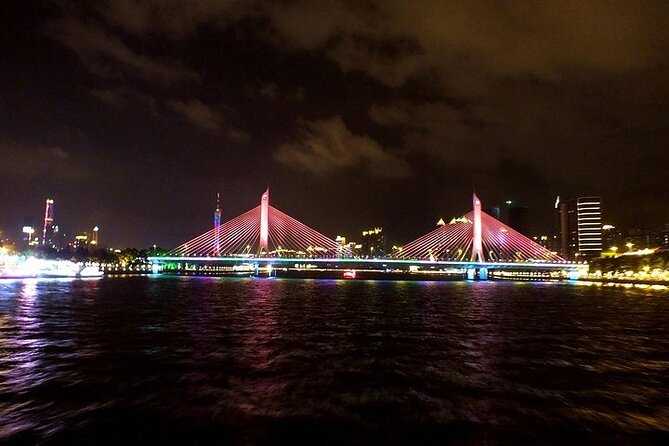 Private Guangzhou Night Tour Pearl River Cruise & Dim-Sum Dinner - Haixin Pedestrian Bridge and Haixinsha Park