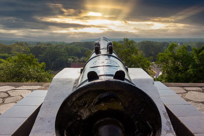 Private Kuala Selangor Firefly Day Trip Include Dinner &Boat Ride - Bukit Melawati, the old fort, and silverleaf monkeys