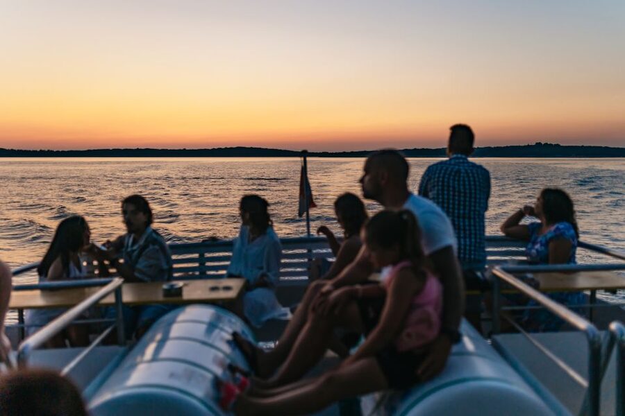 Pula: Dolphin&Sunset Cruise in Brijuni with Dinner&Drinks - Who will enjoy this cruise most?