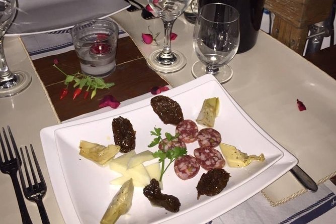 Romantic dinner on a boat - Catania - Key points to know before you book