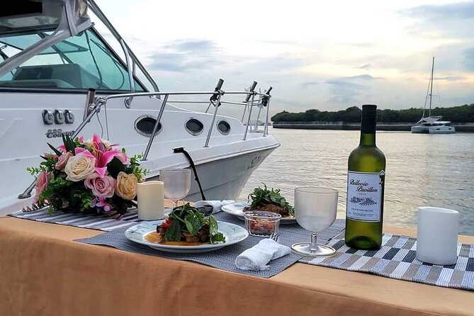 Romantic Private Sunset Dinner Cruise with a 3-course meal - The trip to Lazarus Island