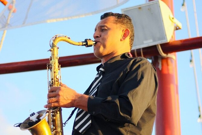 Romantic Sunset Dinner Cruise in Cancun with Open Bar - Choosing the best departure time