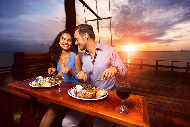 Romantic Sunset Dinner Cruise in Cancun with Open Bar - Food, drinks, and the real value of the open bar