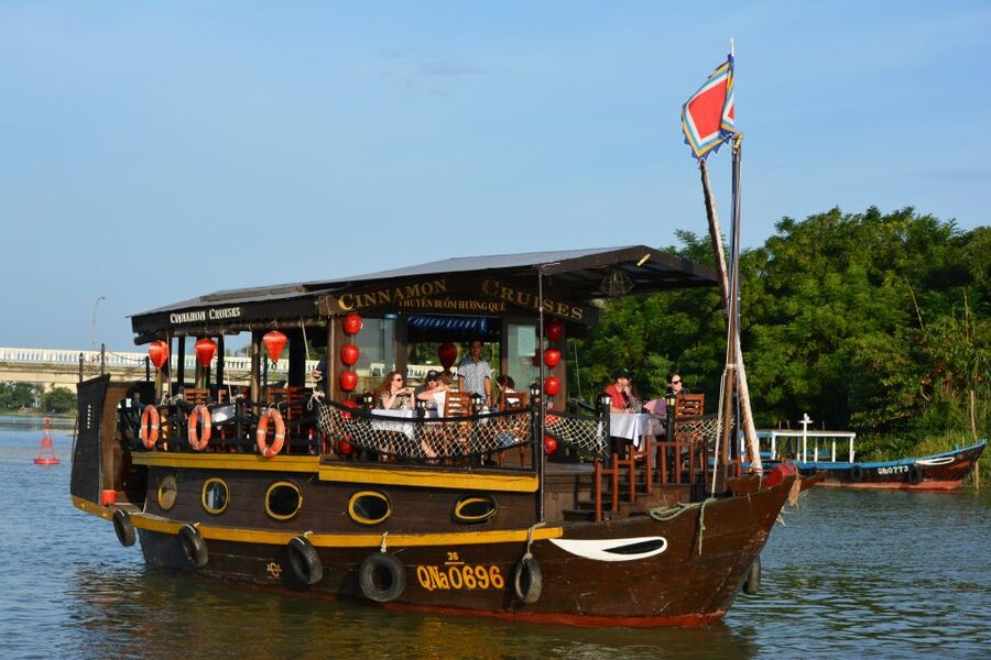 Romantic Sunset Dinner Cruise in Hoi An - Key points to know before booking