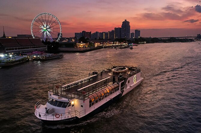 Saffron Luxury Dinner Cruise: A Journey on the River of Kings - The Grand Palace and Wat Arun after dark