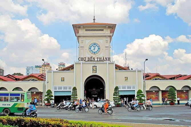 Sai Gon City Tour and Dinner On Cruise Half Day - Starting at 203 Đề Thám in District 1