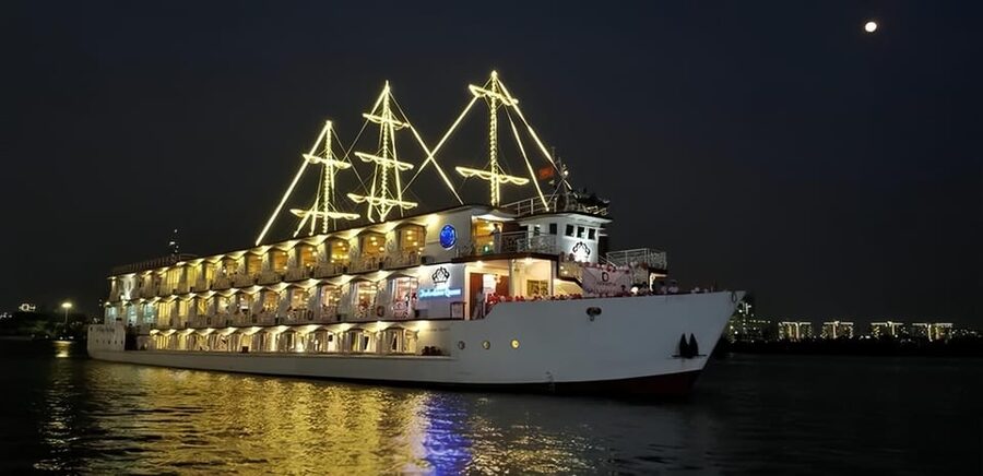Saigon Dinner On Cruise Tour With Private Table - Is $43 a fair price?