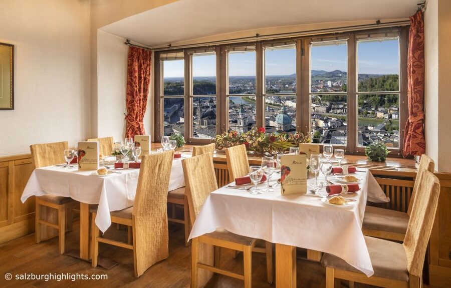 Salzburg: River Cruise, Dinner & Fortress Concert - Dinner at the Panorama Restaurant