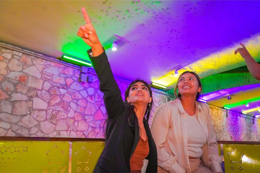 San Antonio Premium Night Driving Tour with Dinner & Cruise - Starting at the Alamo, San Antonio’s essential first stop