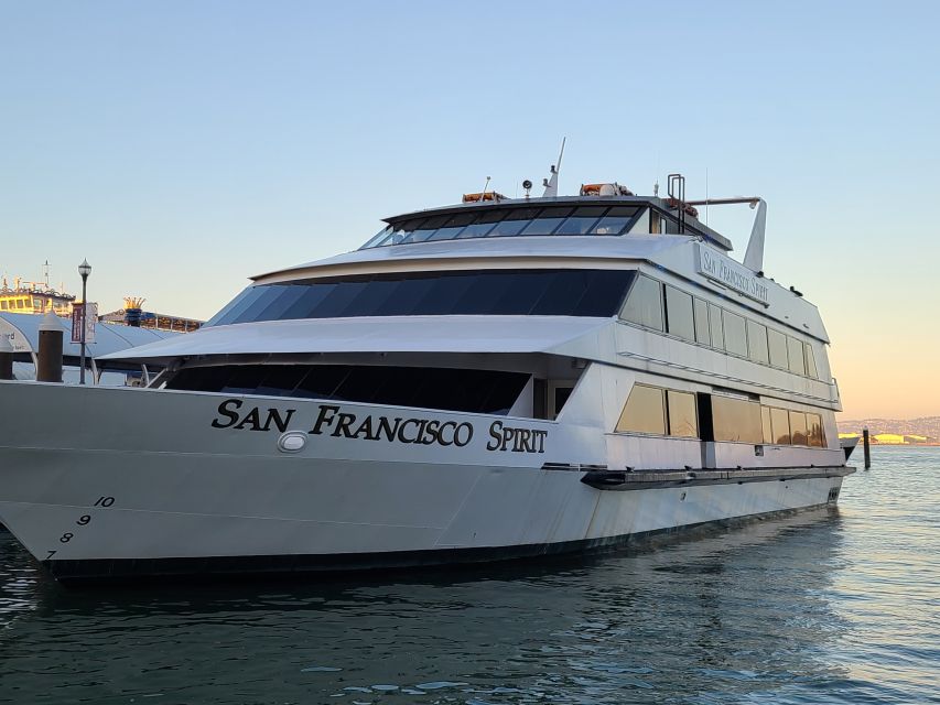 San Francisco: City Cruises Buffet Lunch or Dinner Cruise - Palace of Fine Arts and the Golden Gate Bridge