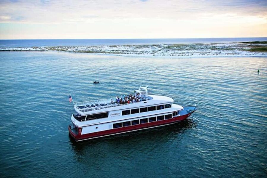 Sandestin: Sunset Dinner Cruise with Live Music - The three-course dinner and Gulf flavors