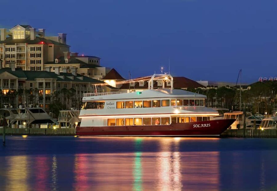 Sandestin: Sunset Dinner Cruise with Live Music - Should you book this sunset dinner cruise?