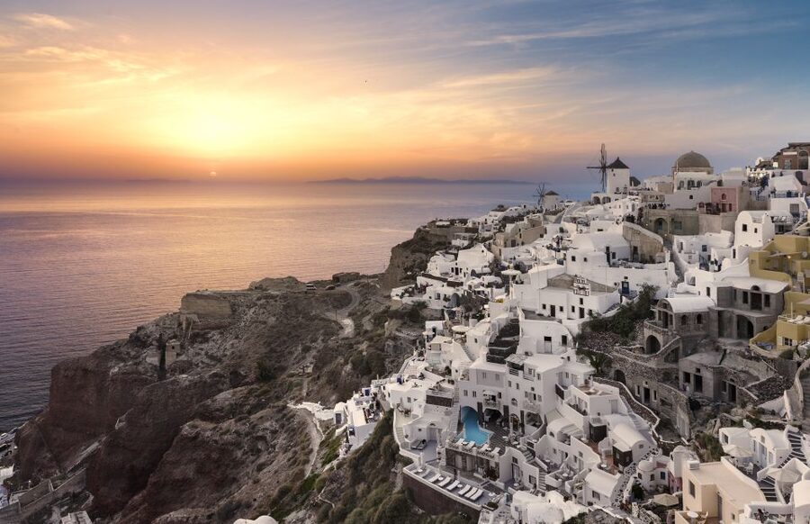 Santorini: Romantic Sunset Caldera Cruise with Dinner - Who will enjoy this evening most?