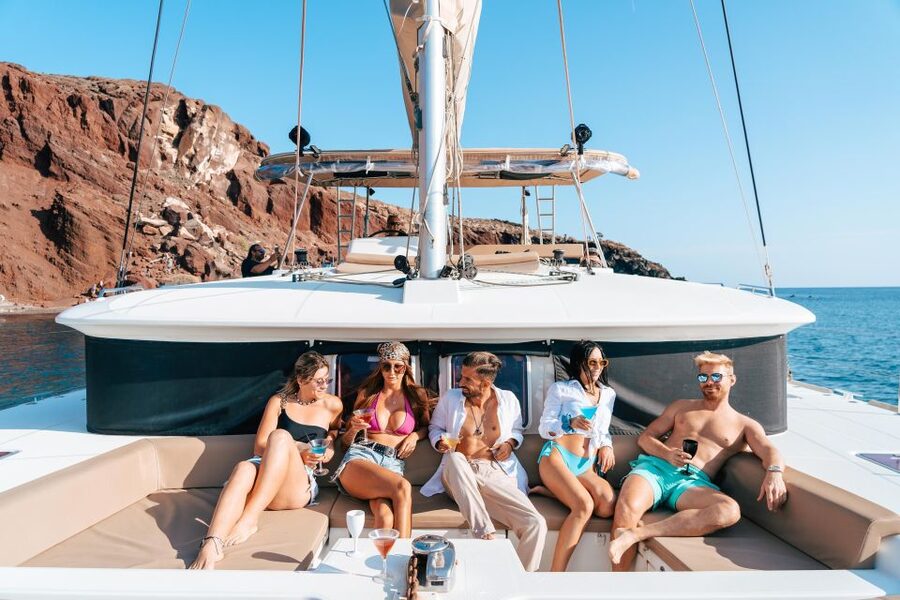 Santorini: Sunset Sailing Cruise, with Dinner and Drinks - What the $141 price really covers