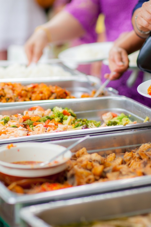 Savannah: Buffet Dinner Cruise with Live Entertainment - Who should book this dinner cruise
