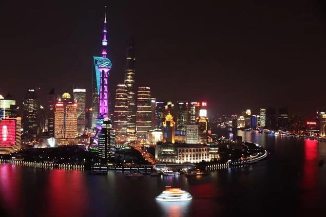 Shanghai by Night with Fine Local Dinner and VIP River Cruise Experiences - Key points to know before booking