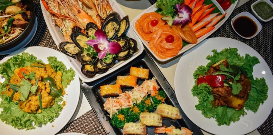 Sharm El Sheikh: Dinner Cruise W/ Optional Private Transfer - A sunset start on the Red Sea