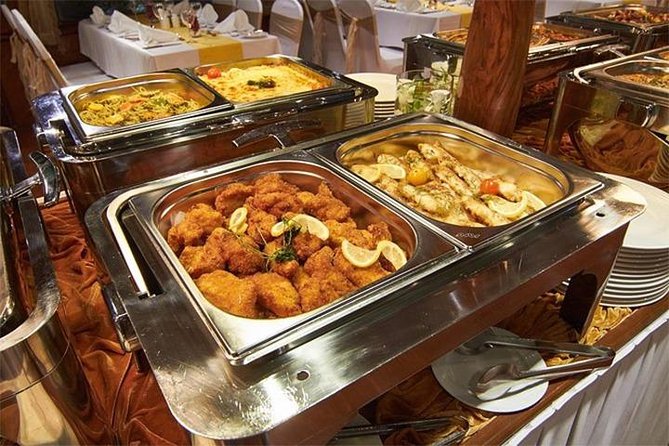 Sightseeing Dhow Cruise Dinner - Why Dubai Creek is the right setting for dinner