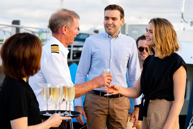 Small-Group Afternoon Cairns City Tour with Harbour Dinner Cruise - A big Cairns day without renting a car