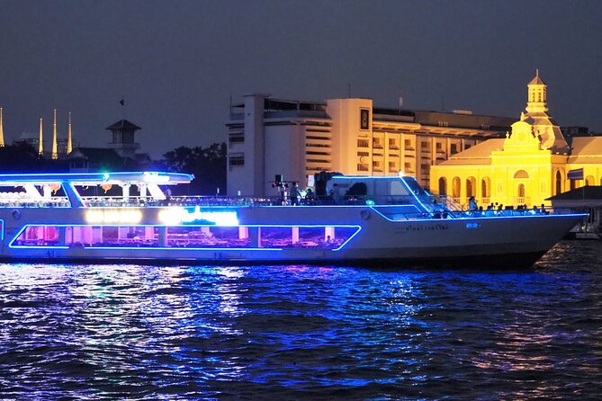 Smile Dinner Cruise Experience: Dining & Live Entertainment - Setting off from ICONSIAM at 7:30 pm