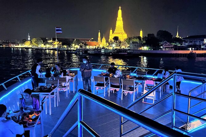 Smile Dinner Cruise Experience: Dining & Live Entertainment - Who will enjoy this cruise most?