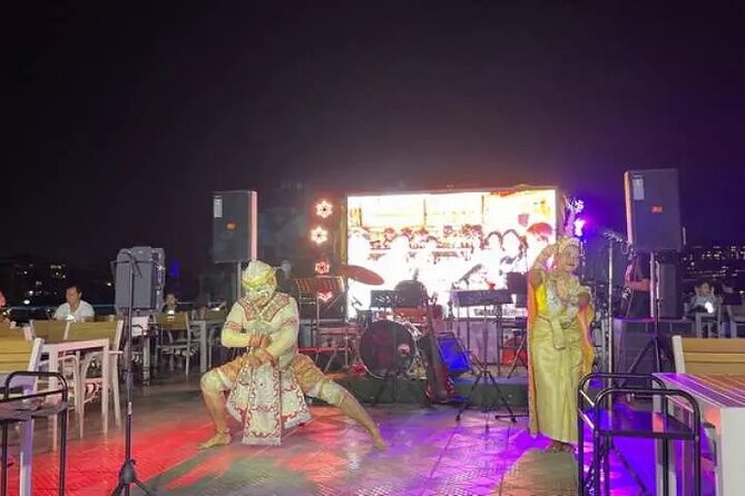 Smile Dinner Cruise Experience: Dining & Live Entertainment - Thai dishes, international choices, and extra drinks